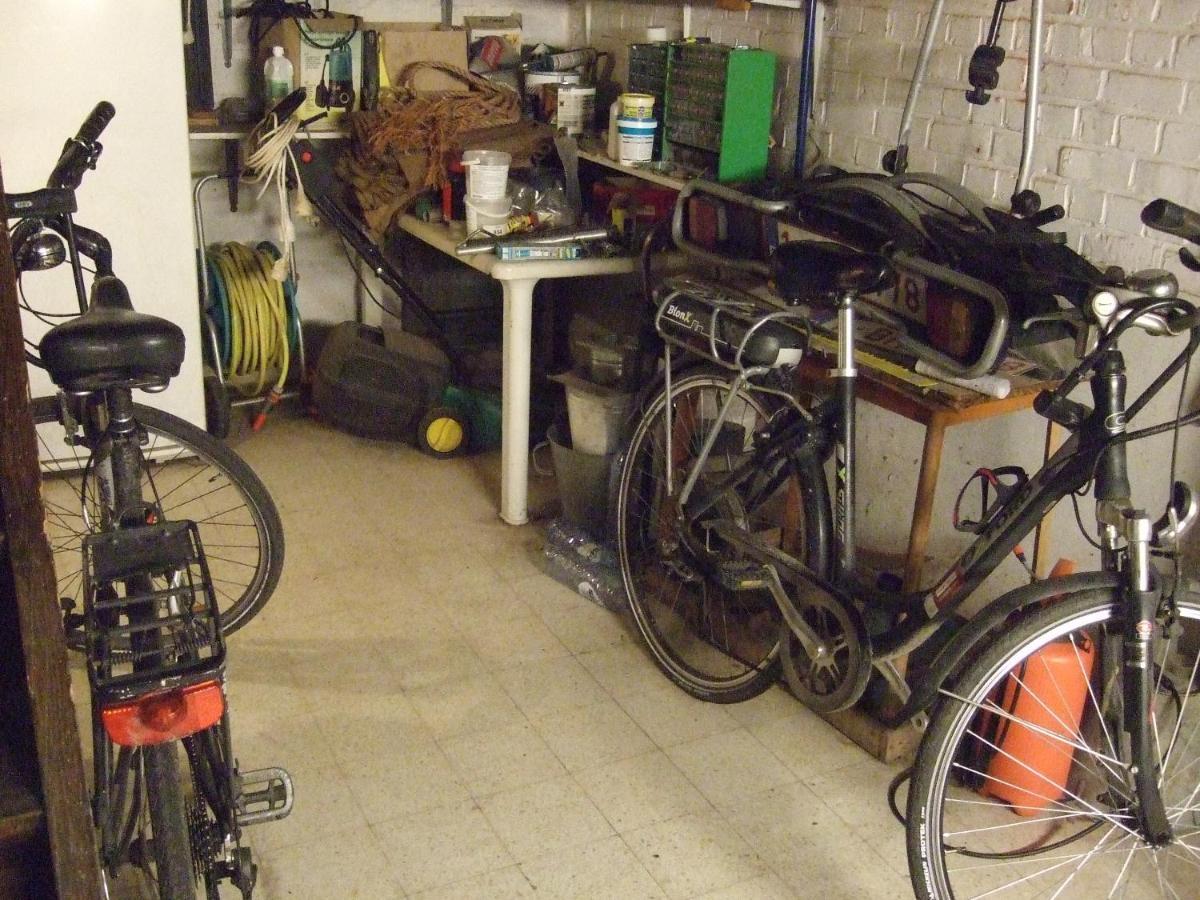 Guestrooms Bij Het Station Van Drongen Gent Exteriör bild